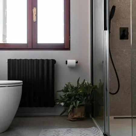 1-bedroom Design With Panoramic View Appartement Mira