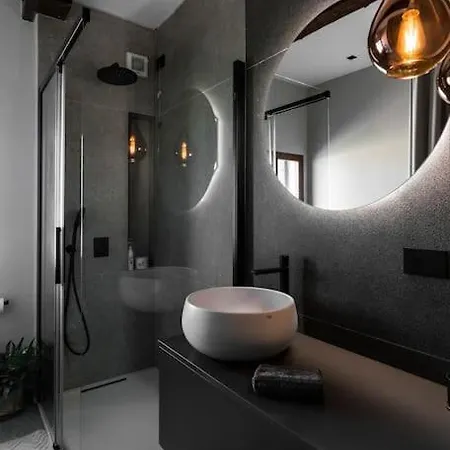 1-bedroom Design With Panoramic View Mira